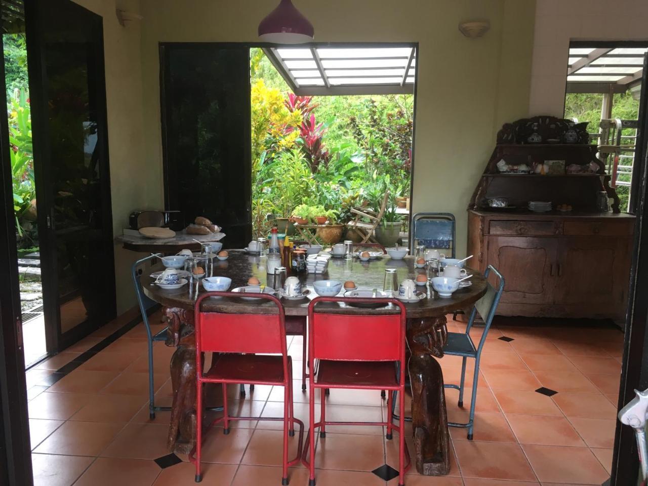 Nanga Damai Homestay Santubong Bagian luar foto